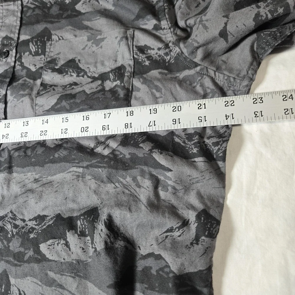 Banana Republic Luxe Flannel Shirt‎ Mens Large Untucked Slim Fit Button Down